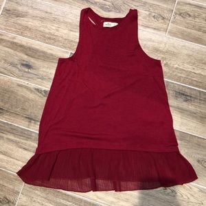 Red Hollister tank top